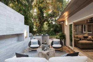 L shaped outdoor furniture