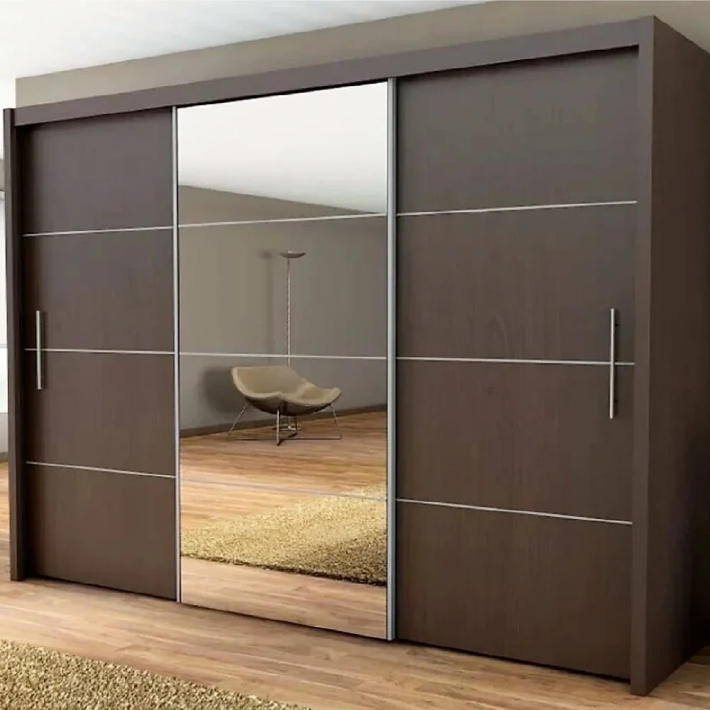 Built-in wardrobe with modern, minimalist design